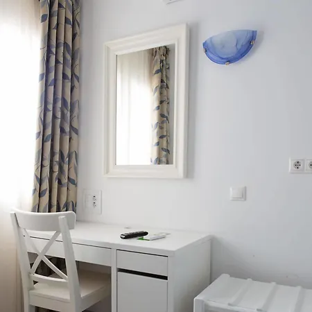 Hotel Eliseos 3*